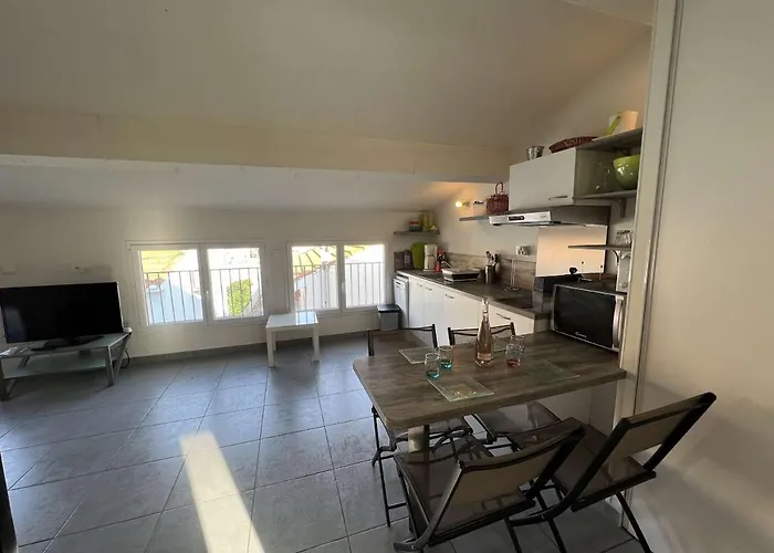 Apartamento Centre-ville à 150m De La Plage, 4 Pers., Mezzanine, Cuisine équipée, Proche Commerces - Fr-1-701-51